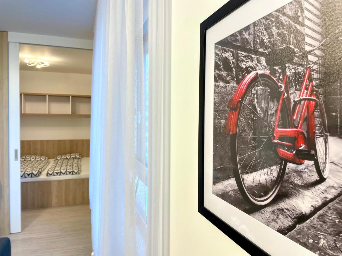 Kamzik Apartment Братислава Екстериор снимка