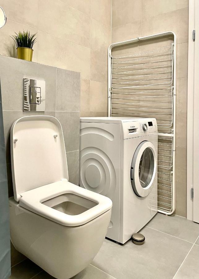 Kamzik Apartment Братислава Екстериор снимка